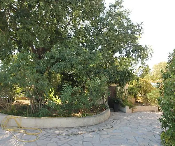 Le Jardin Du Somail Сasa de vacaciones *
